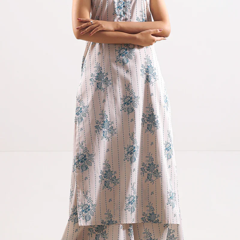 Unstitched Printed Lawn 2 Piece (Shirt/Trouser)